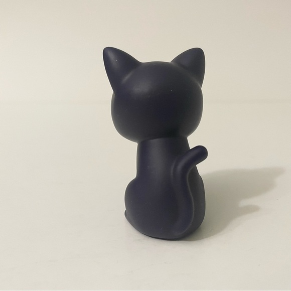 Sailor Moon Mini Luna Figure Guardian Cat 2.5” Tall - Picture 5 of 11